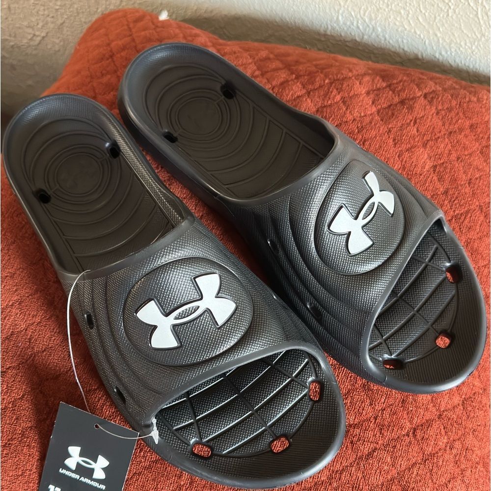 Under Amour Slides